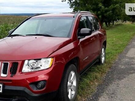 Джип Compass 2014 у Черкасах на Automoto.ua Червоний Джип Compass, об'ємом двигуна 2.36 л та пробігом 172 тис. км за 11200 $, фото 1 на Automoto.ua