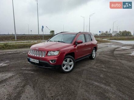 Джип Компас 2014 в Киеве на Automoto.ua Красный Джип Компас, объемом двигателя 2 л и пробегом 202 тыс. км за 9999 $, фото 1 на Automoto.ua