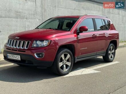 Джип Компас 2016 в Киеве на Automoto.ua Красный Джип Компас, объемом двигателя 2.36 л и пробегом 120 тыс. км за 10500 $, фото 1 на Automoto.ua