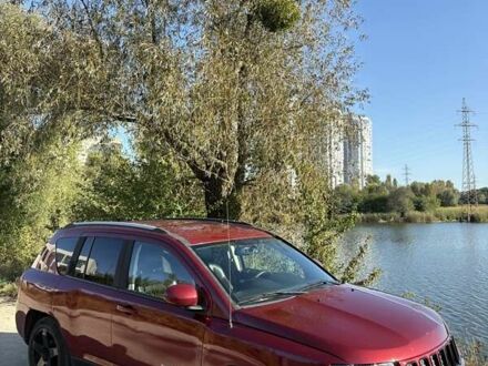 Джип Compass 2016 у Києві на Automoto.ua Червоний Джип Compass, об'ємом двигуна 2 л та пробігом 204 тис. км за 12000 $, фото 1 на Automoto.ua