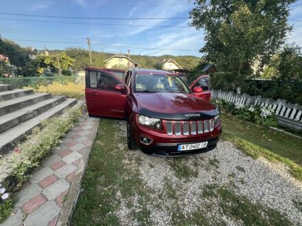 Джип Compass 2016 у Івано-Франківську на Automoto.ua Червоний Джип Compass, об'ємом двигуна 2 л та пробігом 128 тис. км за 11300 $, фото 1 на Automoto.ua