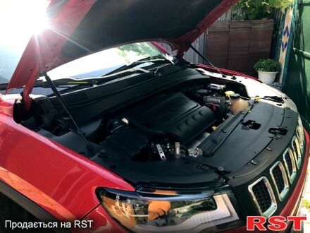 Красный Джип Компас, объемом двигателя 2.4 л и пробегом 100 тыс. км за 14730 $, фото 1 на Automoto.ua