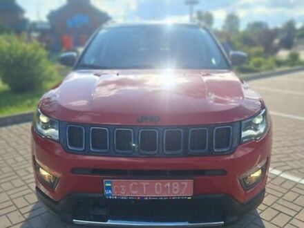 Джип Компас 2018 в Киеве на Automoto.ua Красный Джип Компас, объемом двигателя 2.36 л и пробегом 92 тыс. км за 14650 $, фото 1 на Automoto.ua