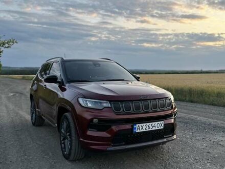 Джип Компас 2022 в Валках на Automoto.ua Красный Джип Компас, объемом двигателя 2.36 л и пробегом 99 тыс. км за 20700 $, фото 1 на Automoto.ua