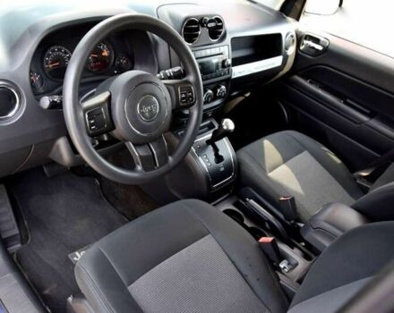 Джип Compass, об'ємом двигуна 2.4 л та пробігом 155 тис. км за 10900 $, фото 28 на Automoto.ua