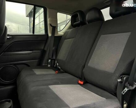 Джип Compass, об'ємом двигуна 2.1 л та пробігом 185 тис. км за 10900 $, фото 12 на Automoto.ua