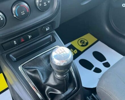 Джип Компас, объемом двигателя 2.1 л и пробегом 185 тыс. км за 10900 $, фото 13 на Automoto.ua