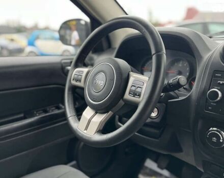 Джип Compass, об'ємом двигуна 2.1 л та пробігом 185 тис. км за 11400 $, фото 26 на Automoto.ua