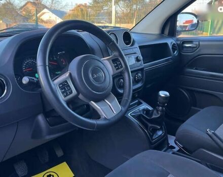 Джип Компас, объемом двигателя 2.1 л и пробегом 185 тыс. км за 10900 $, фото 6 на Automoto.ua