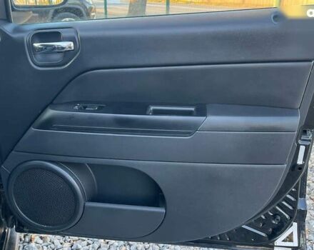 Джип Компас, объемом двигателя 2.1 л и пробегом 185 тыс. км за 10900 $, фото 25 на Automoto.ua