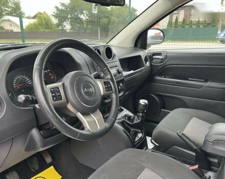 Джип Compass, об'ємом двигуна 2.1 л та пробігом 185 тис. км за 11400 $, фото 9 на Automoto.ua