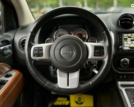 Джип Компас, объемом двигателя 0 л и пробегом 175 тыс. км за 12700 $, фото 13 на Automoto.ua