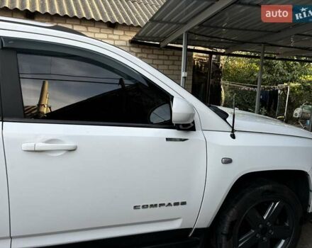 Джип Компас, объемом двигателя 2 л и пробегом 144 тыс. км за 10600 $, фото 9 на Automoto.ua