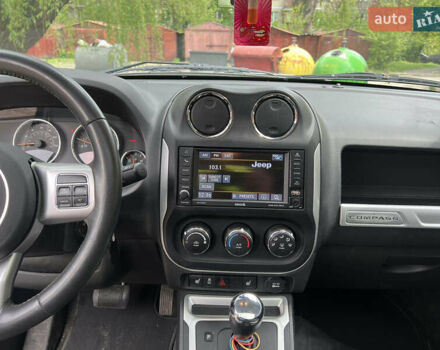 Джип Compass, об'ємом двигуна 0 л та пробігом 110 тис. км за 13800 $, фото 10 на Automoto.ua