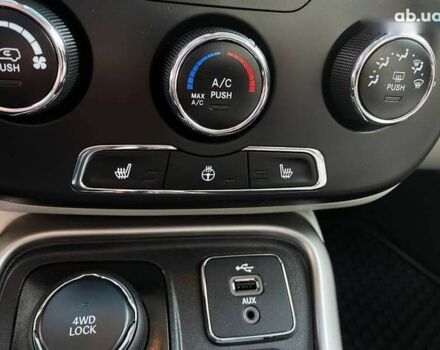 Джип Компас, объемом двигателя 2.4 л и пробегом 106 тыс. км за 14700 $, фото 17 на Automoto.ua