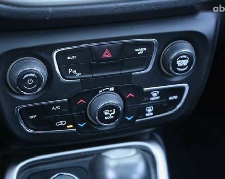 Джип Compass, об'ємом двигуна 2.4 л та пробігом 90 тис. км за 15900 $, фото 19 на Automoto.ua
