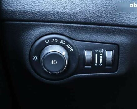 Джип Compass, об'ємом двигуна 2.4 л та пробігом 90 тис. км за 15900 $, фото 23 на Automoto.ua