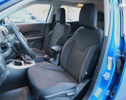 Джип Компас, объемом двигателя 0 л и пробегом 92 тыс. км за 13500 $, фото 10 на Automoto.ua