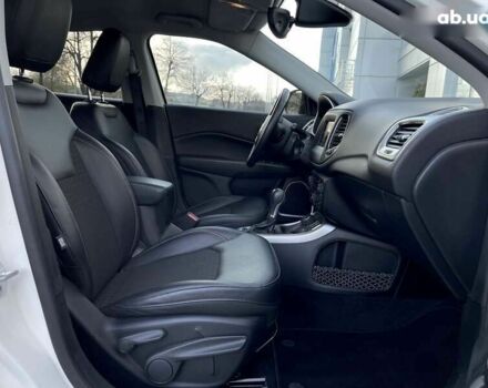 Джип Компас, объемом двигателя 2.4 л и пробегом 63 тыс. км за 15500 $, фото 10 на Automoto.ua
