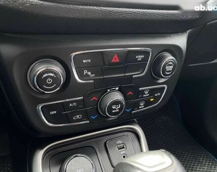 Джип Компас, объемом двигателя 0 л и пробегом 117 тыс. км за 15800 $, фото 18 на Automoto.ua