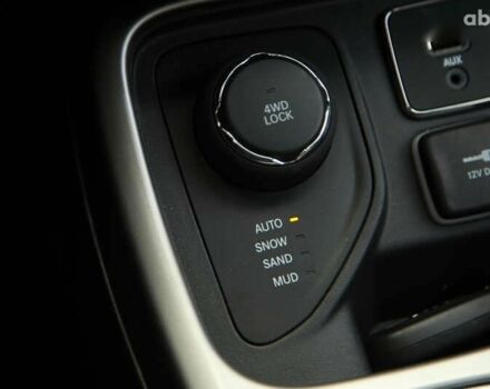 Джип Компас, объемом двигателя 2.4 л и пробегом 34 тыс. км за 16000 $, фото 19 на Automoto.ua