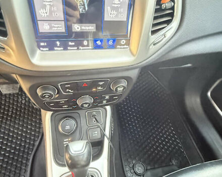 Джип Compass, об'ємом двигуна 2.4 л та пробігом 62 тис. км за 15999 $, фото 6 на Automoto.ua