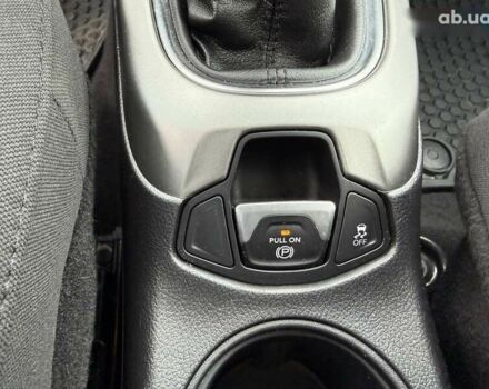 Джип Compass, об'ємом двигуна 2.4 л та пробігом 127 тис. км за 14900 $, фото 20 на Automoto.ua