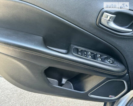 Джип Компас, объемом двигателя 2.36 л и пробегом 163 тыс. км за 17000 $, фото 16 на Automoto.ua