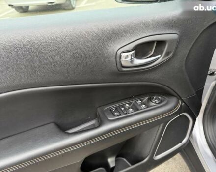 Джип Compass, об'ємом двигуна 2.4 л та пробігом 127 тис. км за 14900 $, фото 10 на Automoto.ua