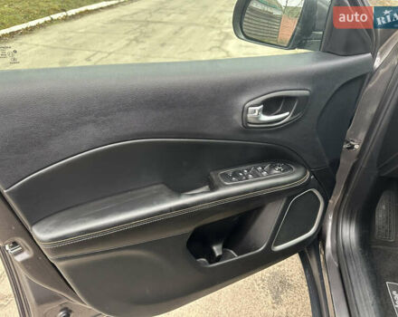 Джип Compass, об'ємом двигуна 2.4 л та пробігом 143 тис. км за 13200 $, фото 17 на Automoto.ua