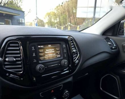 Джип Compass, об'ємом двигуна 2.4 л та пробігом 163 тис. км за 14300 $, фото 16 на Automoto.ua