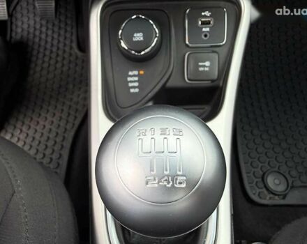 Джип Compass, об'ємом двигуна 2.4 л та пробігом 127 тис. км за 14900 $, фото 21 на Automoto.ua