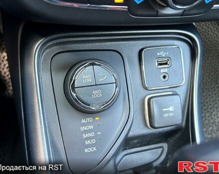 Джип Компас, объемом двигателя 2.4 л и пробегом 157 тыс. км за 15000 $, фото 7 на Automoto.ua