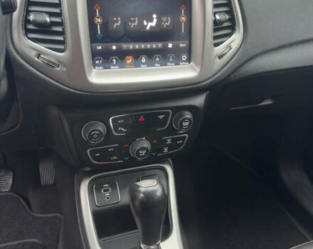 Джип Compass, об'ємом двигуна 2.4 л та пробігом 143 тис. км за 13200 $, фото 19 на Automoto.ua