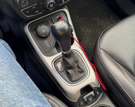 Джип Compass, об'ємом двигуна 2.36 л та пробігом 115 тис. км за 14500 $, фото 10 на Automoto.ua