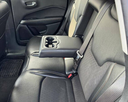 Джип Compass, об'ємом двигуна 2.36 л та пробігом 115 тис. км за 14500 $, фото 6 на Automoto.ua