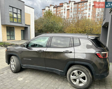 Джип Компас, объемом двигателя 2.4 л и пробегом 100 тыс. км за 15800 $, фото 10 на Automoto.ua