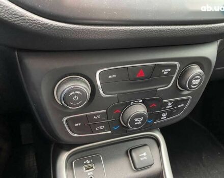 Джип Компас, объемом двигателя 2.4 л и пробегом 106 тыс. км за 15300 $, фото 15 на Automoto.ua