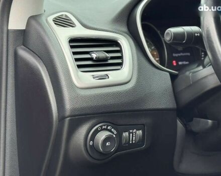 Джип Компас, объемом двигателя 2.4 л и пробегом 99 тыс. км за 15950 $, фото 20 на Automoto.ua