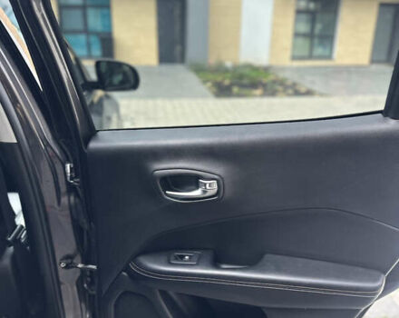 Джип Компас, объемом двигателя 2.4 л и пробегом 100 тыс. км за 15800 $, фото 13 на Automoto.ua