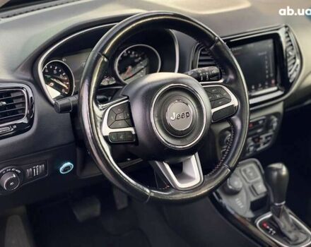 Джип Компас, объемом двигателя 0 л и пробегом 108 тыс. км за 15490 $, фото 27 на Automoto.ua