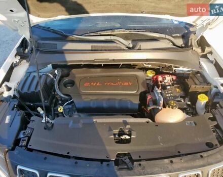 Джип Компас, объемом двигателя 2.36 л и пробегом 130 тыс. км за 3600 $, фото 1 на Automoto.ua