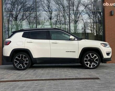 Джип Компас, объемом двигателя 0 л и пробегом 108 тыс. км за 15490 $, фото 8 на Automoto.ua