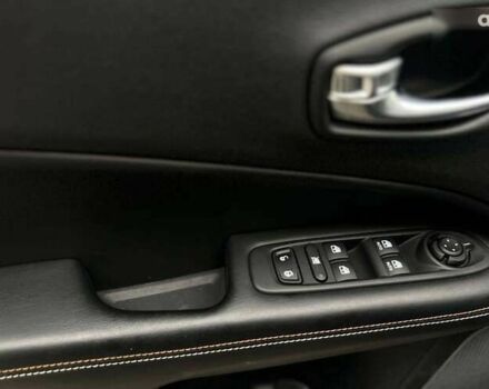 Джип Компас, объемом двигателя 2.4 л и пробегом 77 тыс. км за 15900 $, фото 8 на Automoto.ua