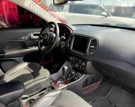 Джип Compass, об'ємом двигуна 2.4 л та пробігом 197 тис. км за 8500 $, фото 6 на Automoto.ua