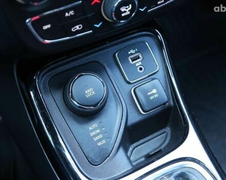 Джип Compass, об'ємом двигуна 2.4 л та пробігом 82 тис. км за 17900 $, фото 20 на Automoto.ua