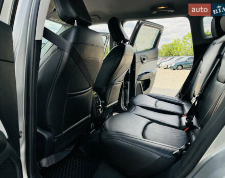 Джип Compass, об'ємом двигуна 2.36 л та пробігом 35 тис. км за 18500 $, фото 14 на Automoto.ua