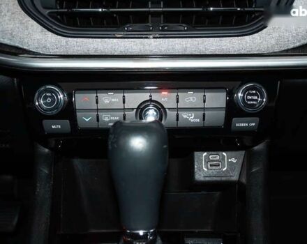 Джип Компас, объемом двигателя 2.4 л и пробегом 33 тыс. км за 20800 $, фото 26 на Automoto.ua