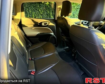 Джип Compass, об'ємом двигуна 2.4 л та пробігом 40 тис. км за 23000 $, фото 5 на Automoto.ua