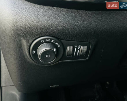 Джип Compass, об'ємом двигуна 2.36 л та пробігом 35 тис. км за 18500 $, фото 23 на Automoto.ua